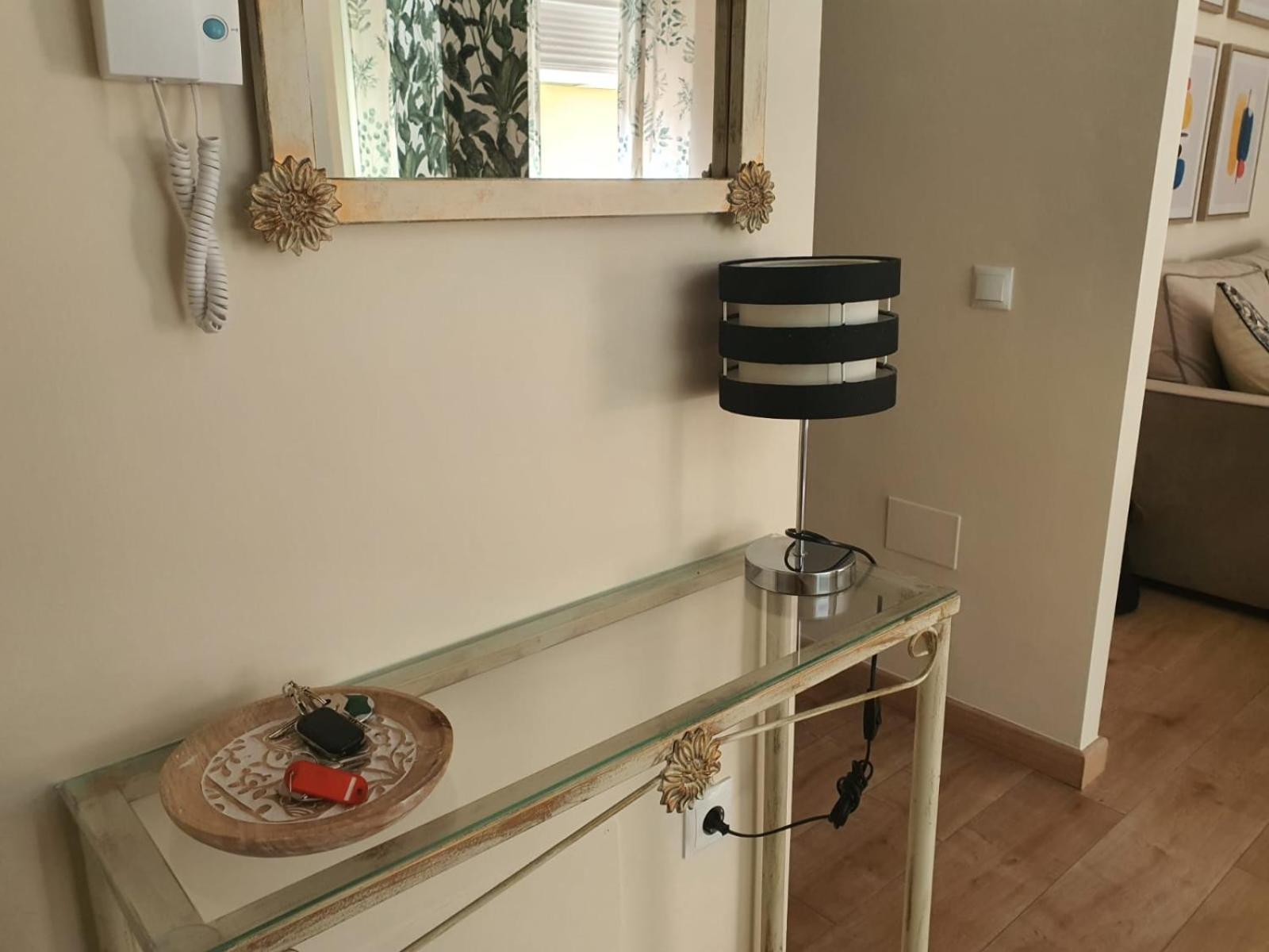 Salvador Rueda Apartment ฟูเอนฮิโรลา ภายนอก รูปภาพ