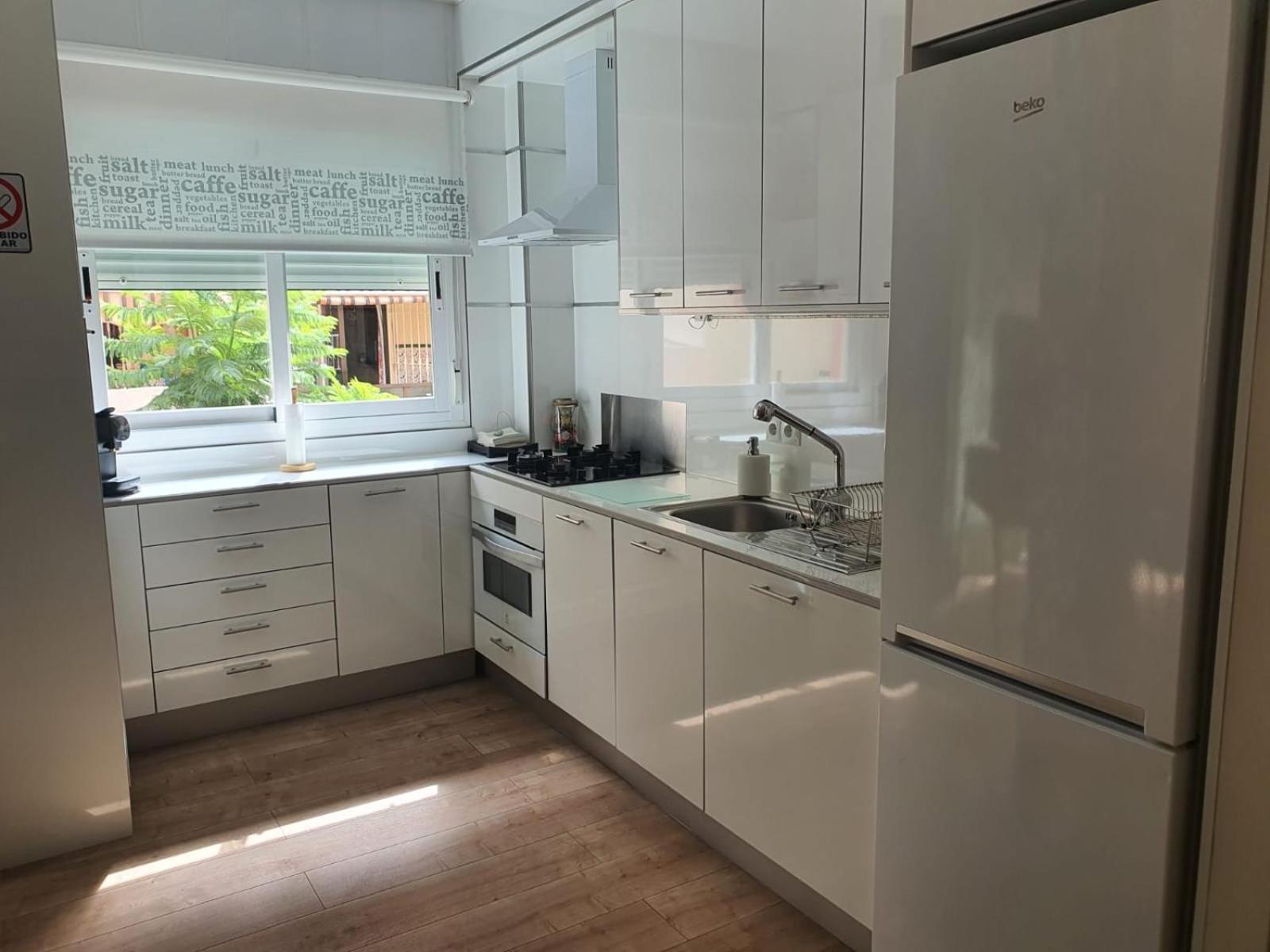 Salvador Rueda Apartment ฟูเอนฮิโรลา ภายนอก รูปภาพ