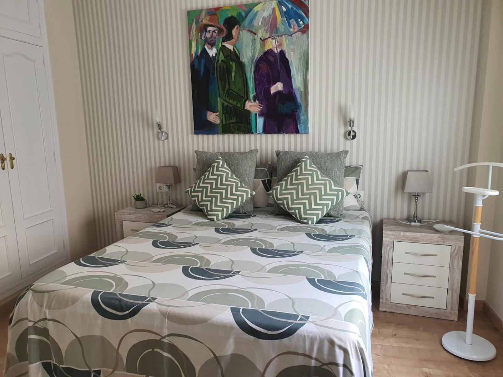Salvador Rueda Apartment ฟูเอนฮิโรลา ภายนอก รูปภาพ